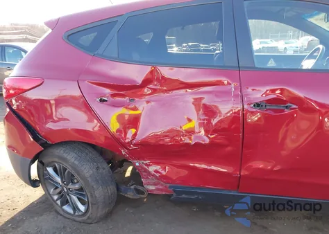 2015 Hyundai Tucson Gls z USA, uszkodzony, nr VIN KM8JT3AF5FU111317